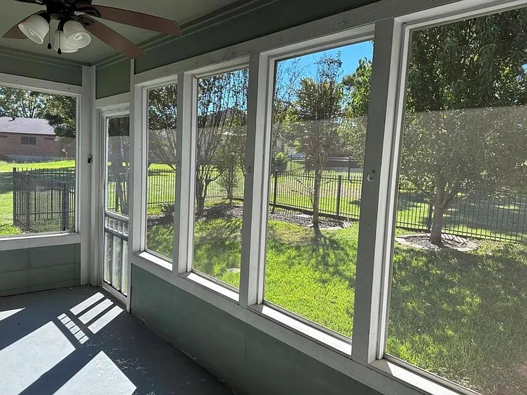 105 Harbor Court Dr — Photo 7