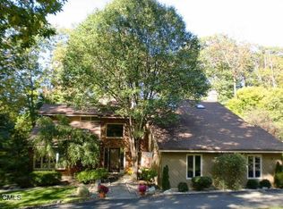 9 Weldon Woods Rd, New Fairfield, CT 06812