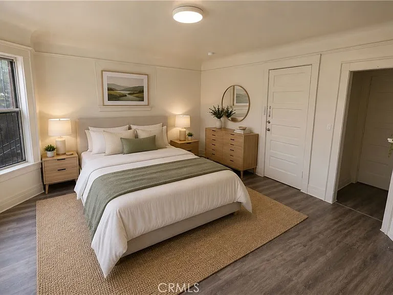 1021 W 25th St #6 — Photo 14