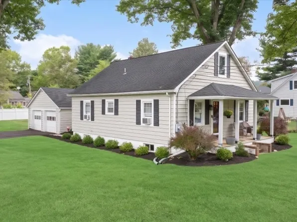 203 Pine St, Hackettstown Town, NJ 07840
