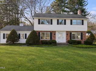 1139 Fernwood Drive, Niskayuna, NY 12309