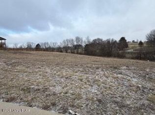 11 Sparrow Ln, Fisherville, KY 40023