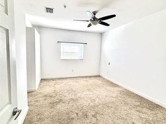 5th image of 451 1st St #451