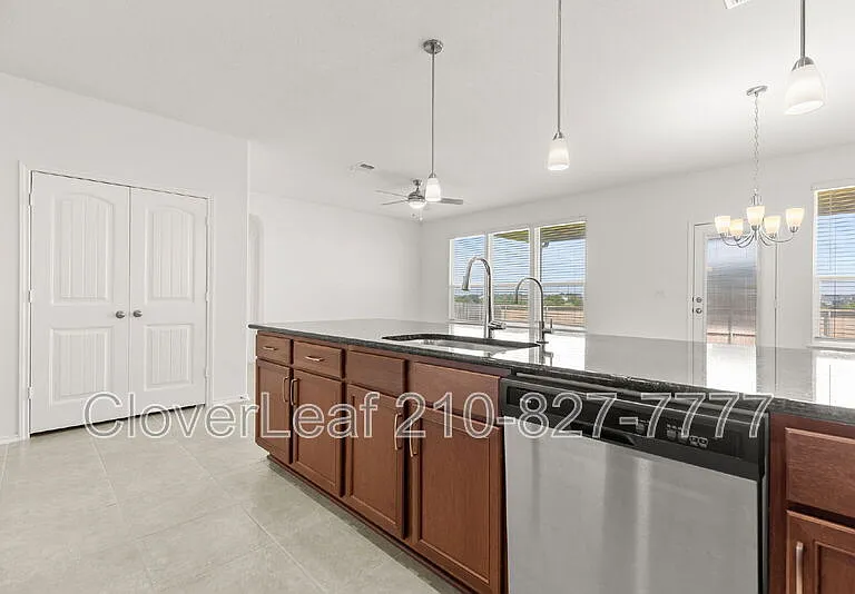 8111 Knoxville Trl — Photo 8