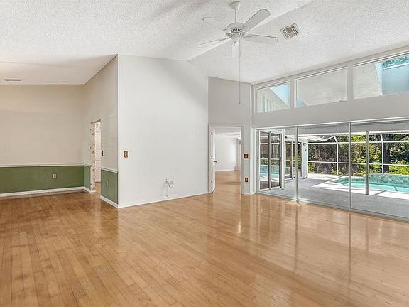 5th image of 4481 OAK VIEW DRIVE