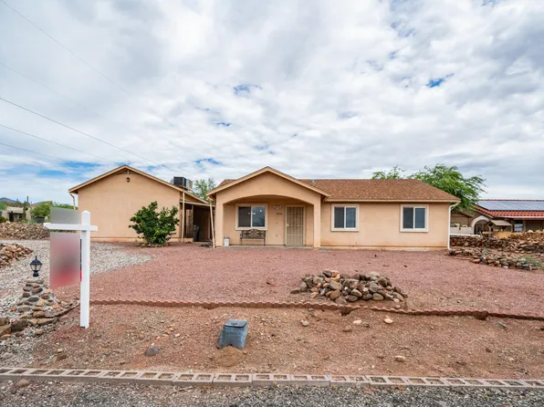 19280 E CACTUS Way, Black Canyon City, AZ 85324