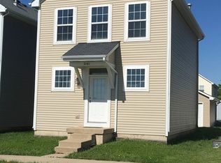 2161 Union Mill Dr, Aurora, IL 60503