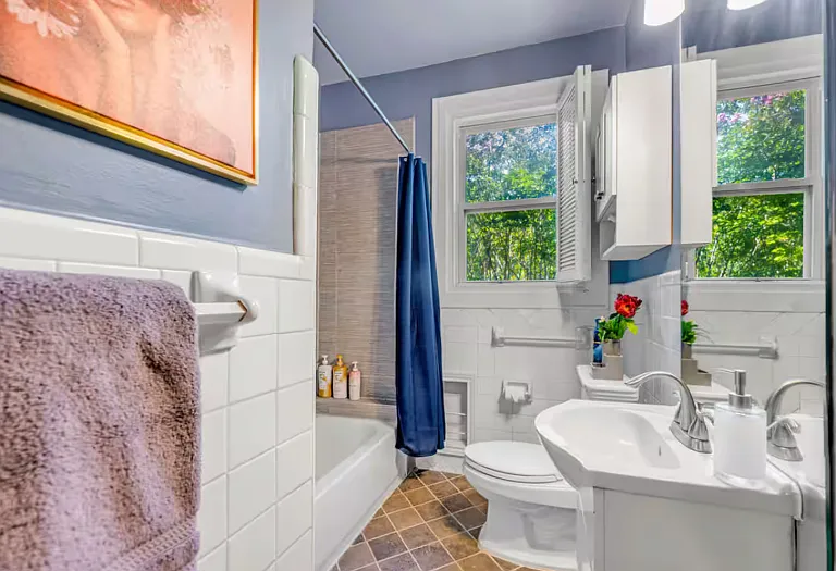 4303 Vandelia St — Photo 17