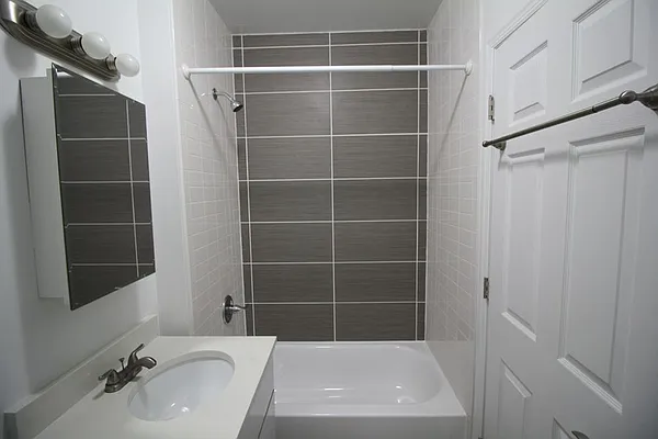 Rented by Bold New York | media 8