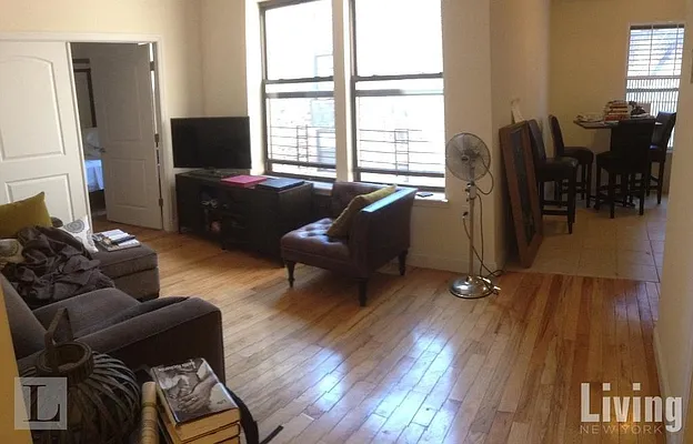 Rented by Living New York | media 11