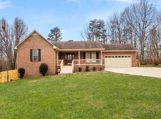 3212 Claybrook Dr, Cookeville, TN 38506