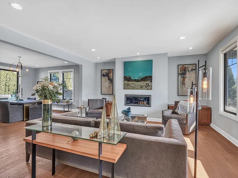 1134 Carol Ave — Photo 10