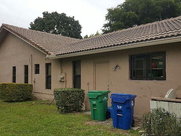 3rd image of 10017 NW 20th St