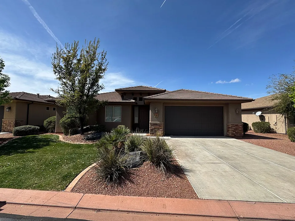 1920 N Lakota Dr #30