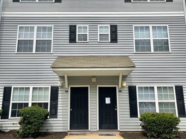 128 University Village Dr APT E
