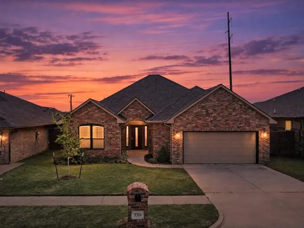 9300 Arman Dr, Yukon, OK 73099