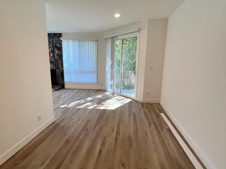 Beautiful new wood floors floors throughout.