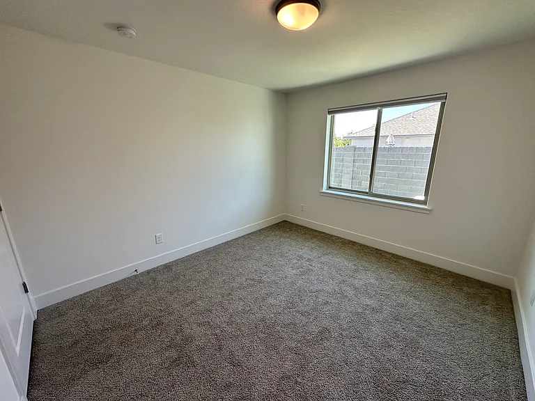 6419 W 32nd Ave — Photo 20