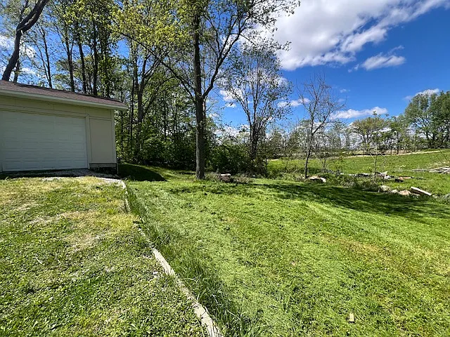 3369 W County Road 450 N — Photo 7