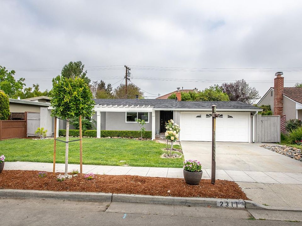 1st image of 2311 Sunny Vista Dr