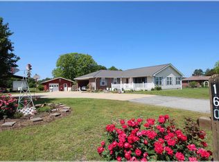 160 Doctors Rd, Fair Play, SC 29643