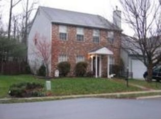 16 Hartzel Ct, Mount Laurel, NJ 08054