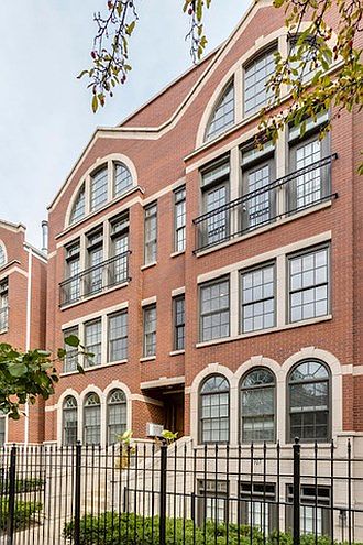 1st image of 1707 N Larrabee St #2S