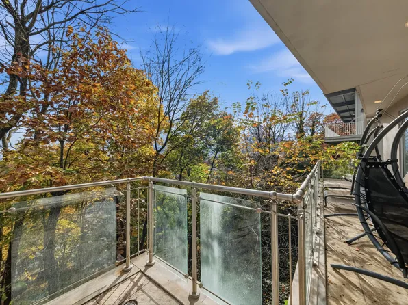 186 Flagg Place image 43 of 45