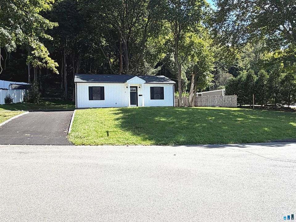 1st image of 19 Topstone Drive