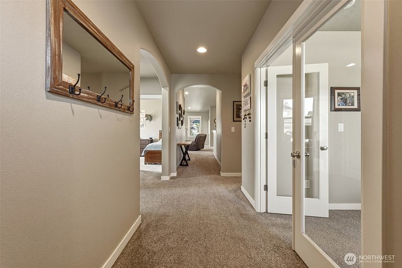 5th image of 1396 Caprio Loop