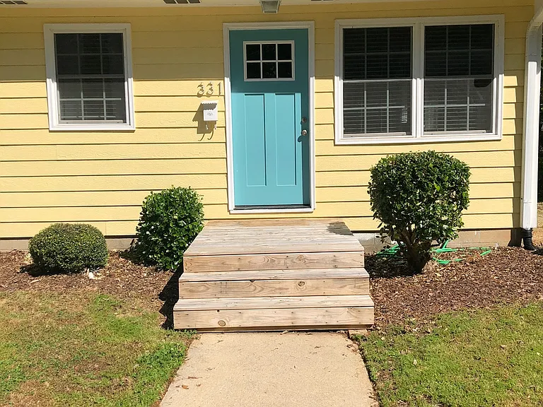 331 Webster St — Photo 1