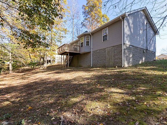 5th image of 122 Jupiter Dr