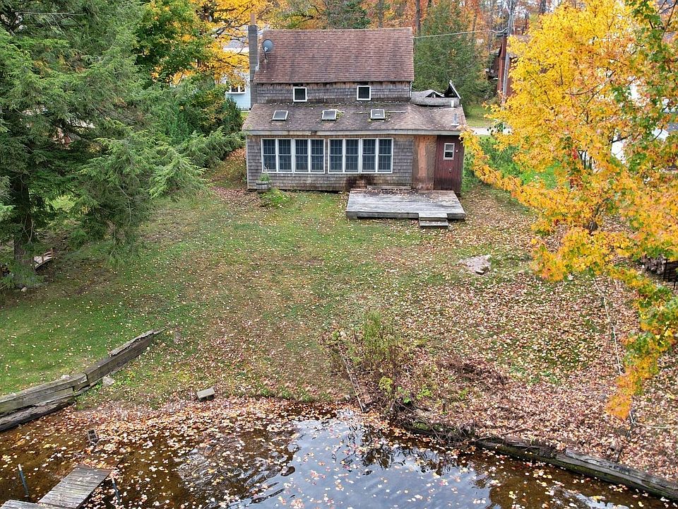 349 Ashmere Rd, Hinsdale, MA 01235 Zillow