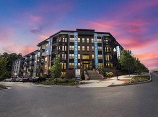 Skye Suwanee Town Center, Suwanee, GA 30024