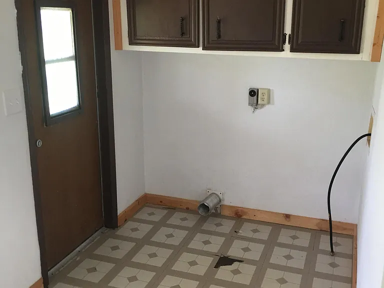 533 County Road 1600 N #11 — Photo 11