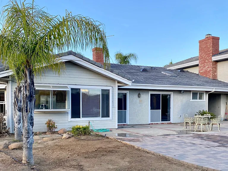 37550 Calle De Companero — Photo 3