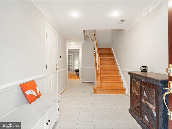 4th image of 4022 Werthers Ct