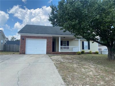 3832 Softwind Ln, Hope Mills, NC, 28348