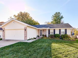 436 Tumulty Dr, Ballwin, MO 63021