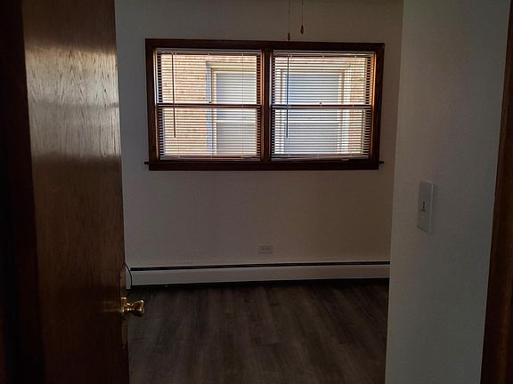 4th image of 2325 N 74th Ave #1