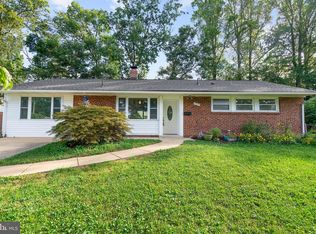 5930 Atteentee Rd, Springfield, VA 22150