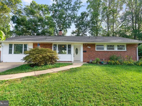 5930 Atteentee Rd, Springfield, VA 22150