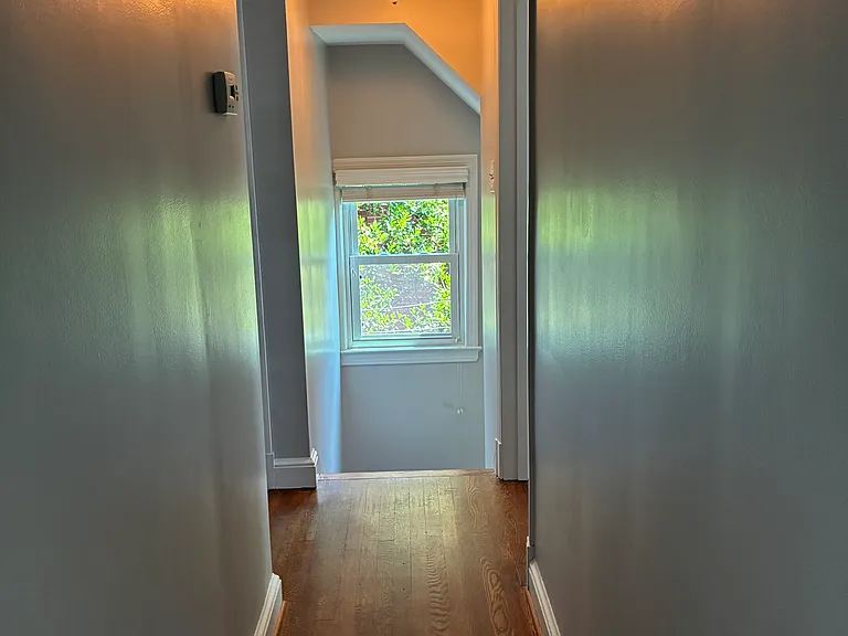 4308 E West Hwy — Photo 22