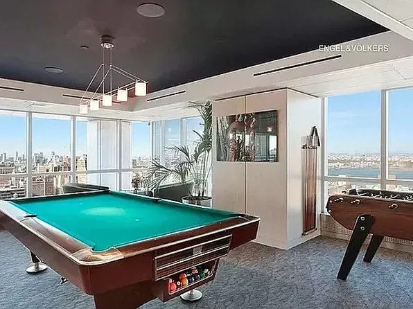 350 West 42nd Street 16J image 5 of 5