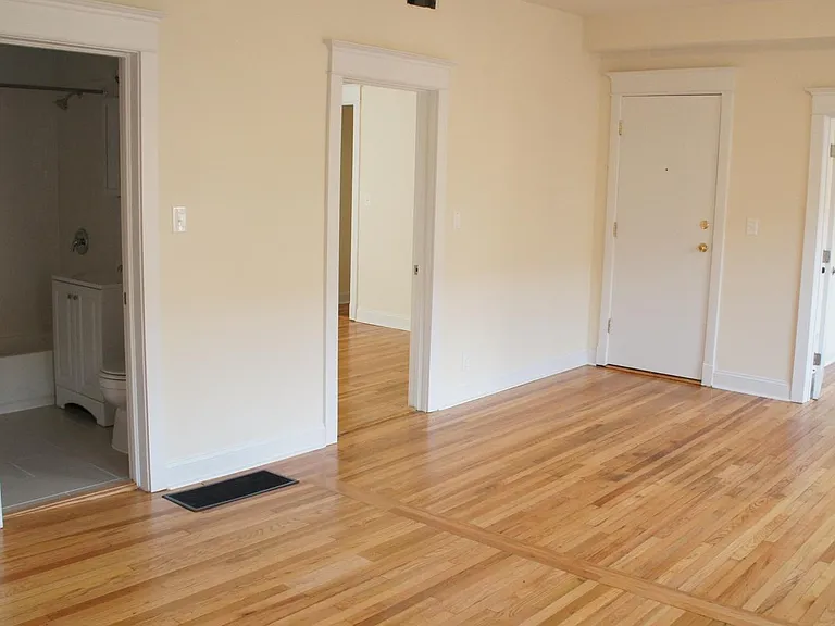 3209 W Pierce Ave #3 — Photo 2