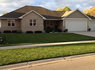 2801 Moose Creek Trl, Green Bay, WI 54313