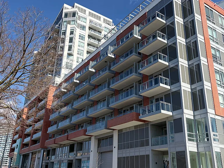8888 Yonge St #415 — Photo 2