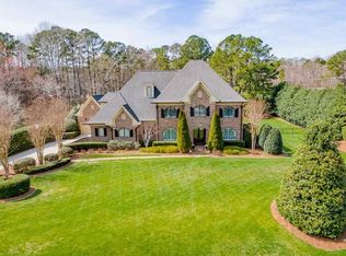 5200 Newstead Manor Ln, Raleigh, NC 27606