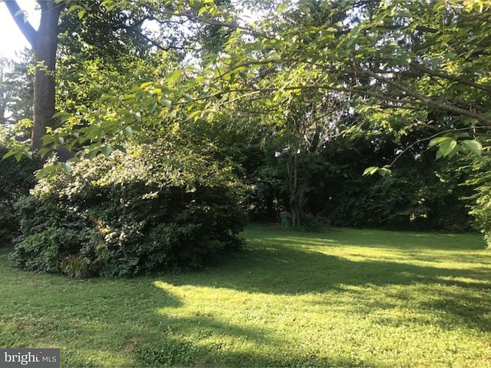 2nd image of 441 Orchard Rd