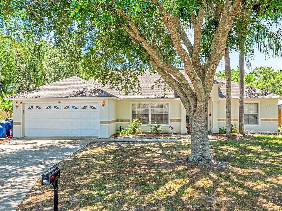 1st image of 172 Country Lakes Cir